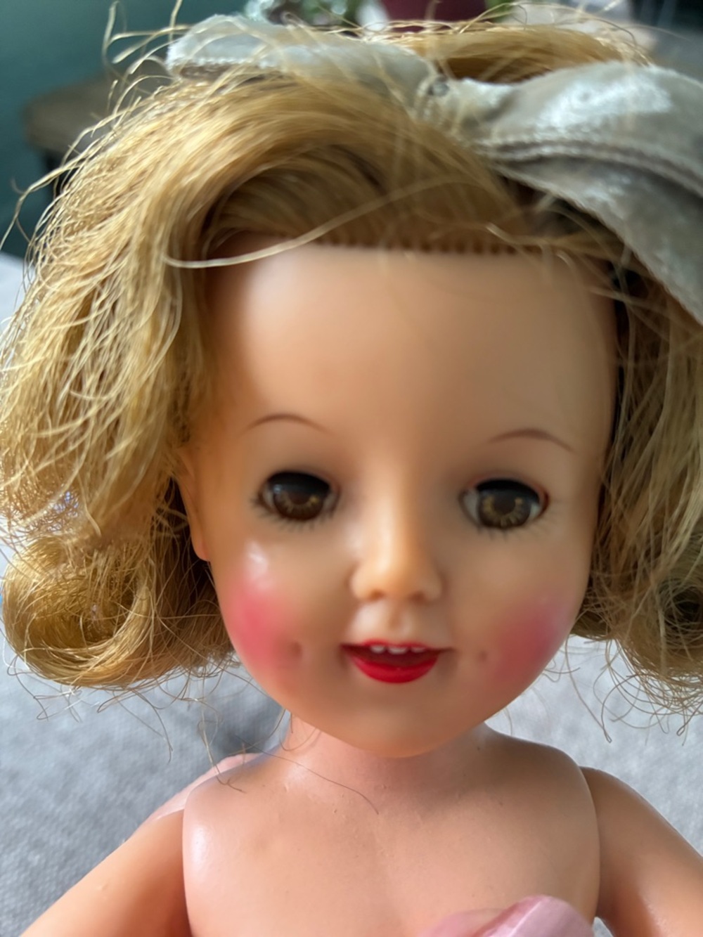 Classic Girl Doll with Red Dress & Blue Knit Outfit - Picture 6 of 8